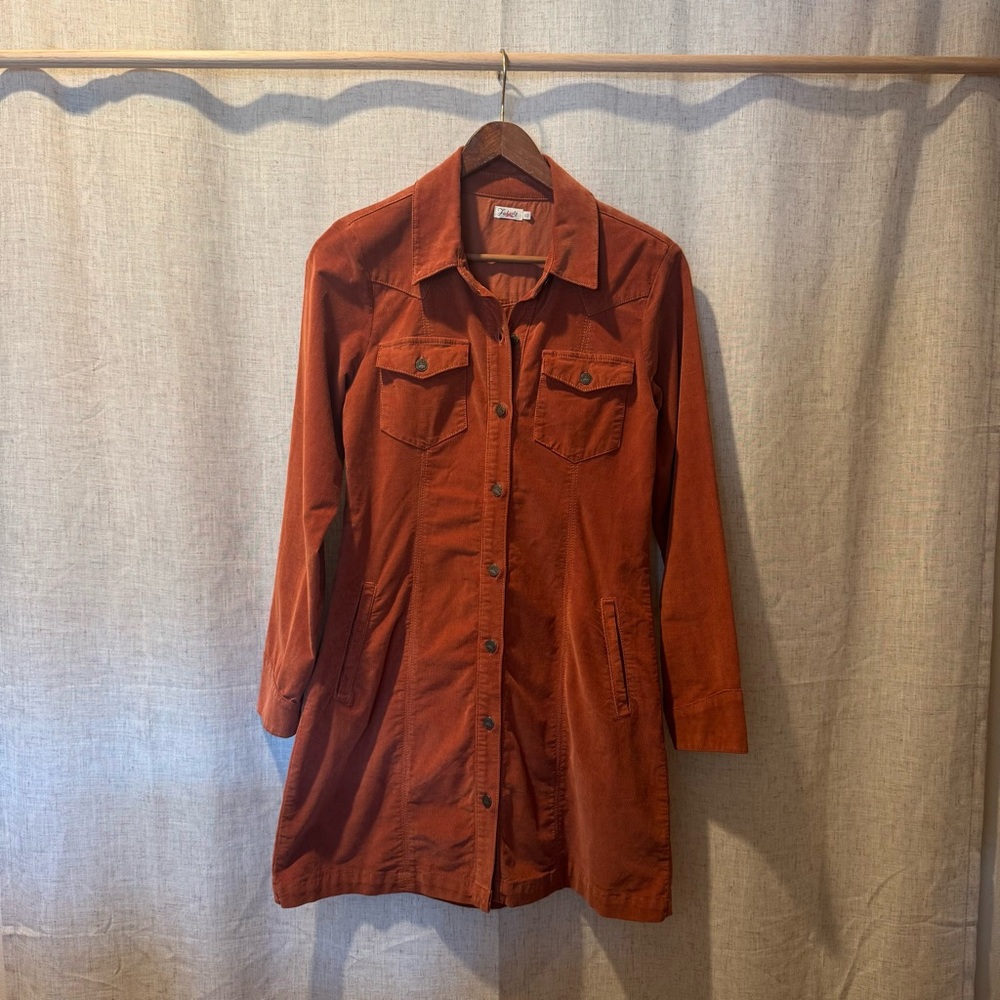 Faherty Women's corduroy dress in Rust